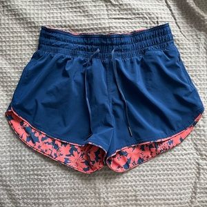 Lululemon reversible shorts